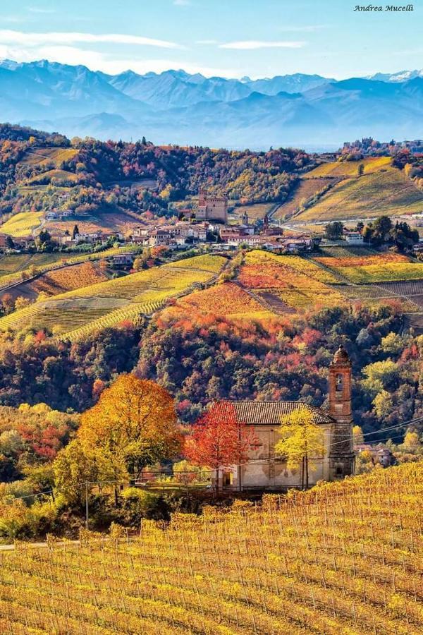 L'Angolo Relax La Morra Bagian luar foto